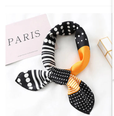 Women’s Retro Literary Small Square Neck Scarf
