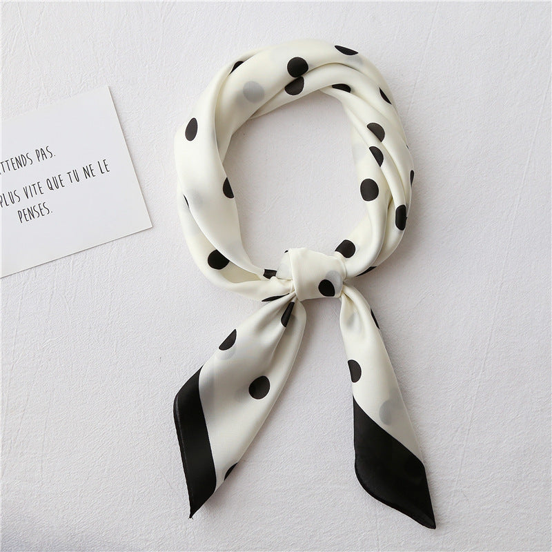 Women’s Retro Literary Small Square Neck Scarf