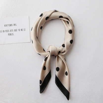 Women’s Retro Literary Small Square Neck Scarf