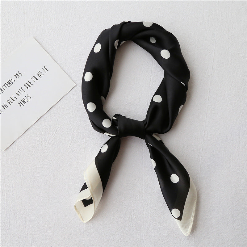 Women’s Retro Literary Small Square Neck Scarf