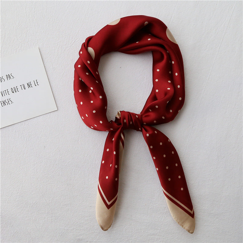 Women’s Retro Literary Small Square Neck Scarf